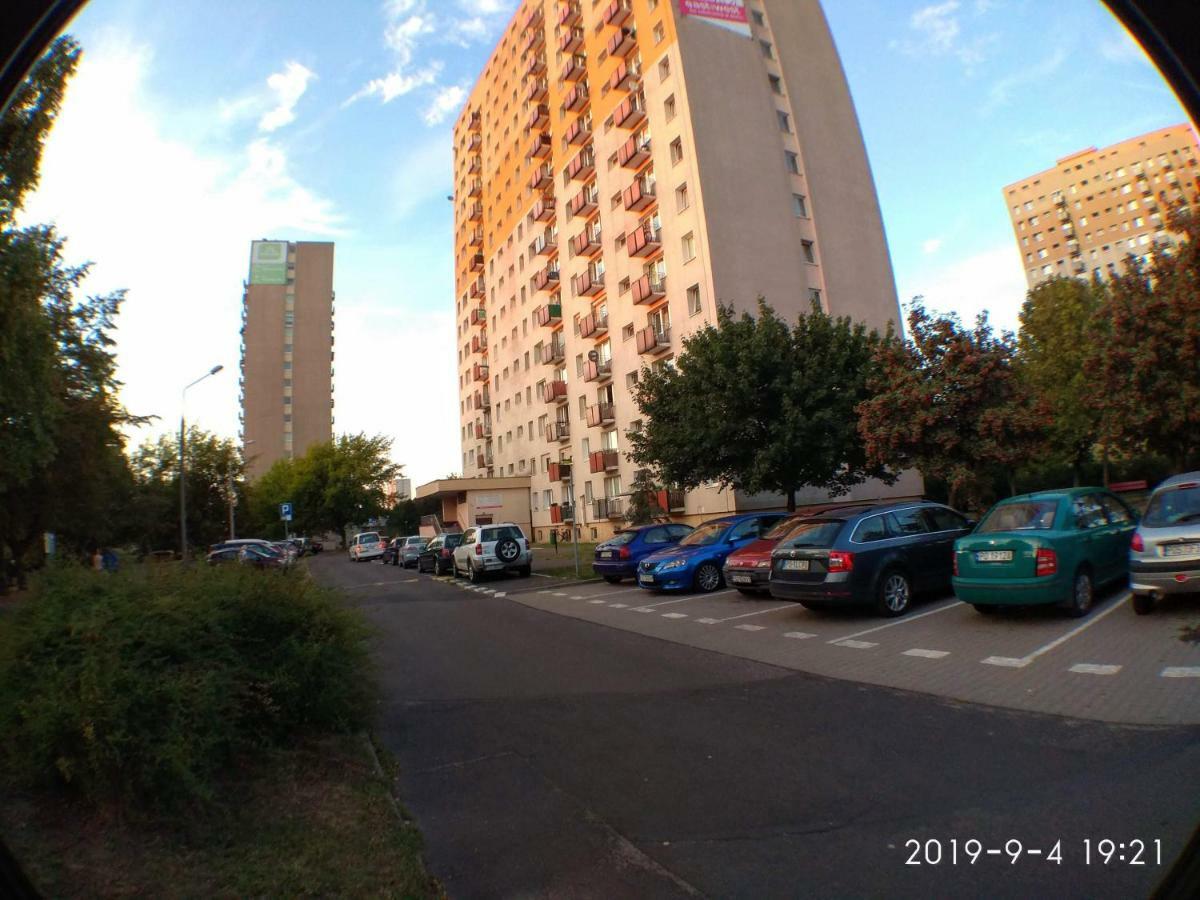 2020 Zwyciestwa 18 - Mieszkanie / Kawalerka / Studio Познань Екстер'єр фото